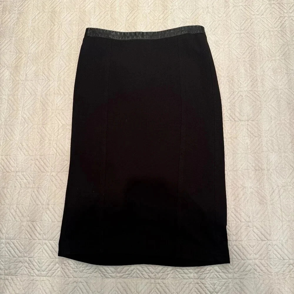 Black Pencil Skirt with Black Leather Waist Band, Judith and Charles, US 2 - Picture 3 of 6